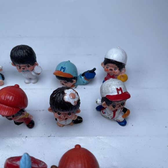 Lot of 13 Monchichi Sekiguchi Figurines Vintage 1979 1981 & more Toys Mattel - Picture 3 of 16